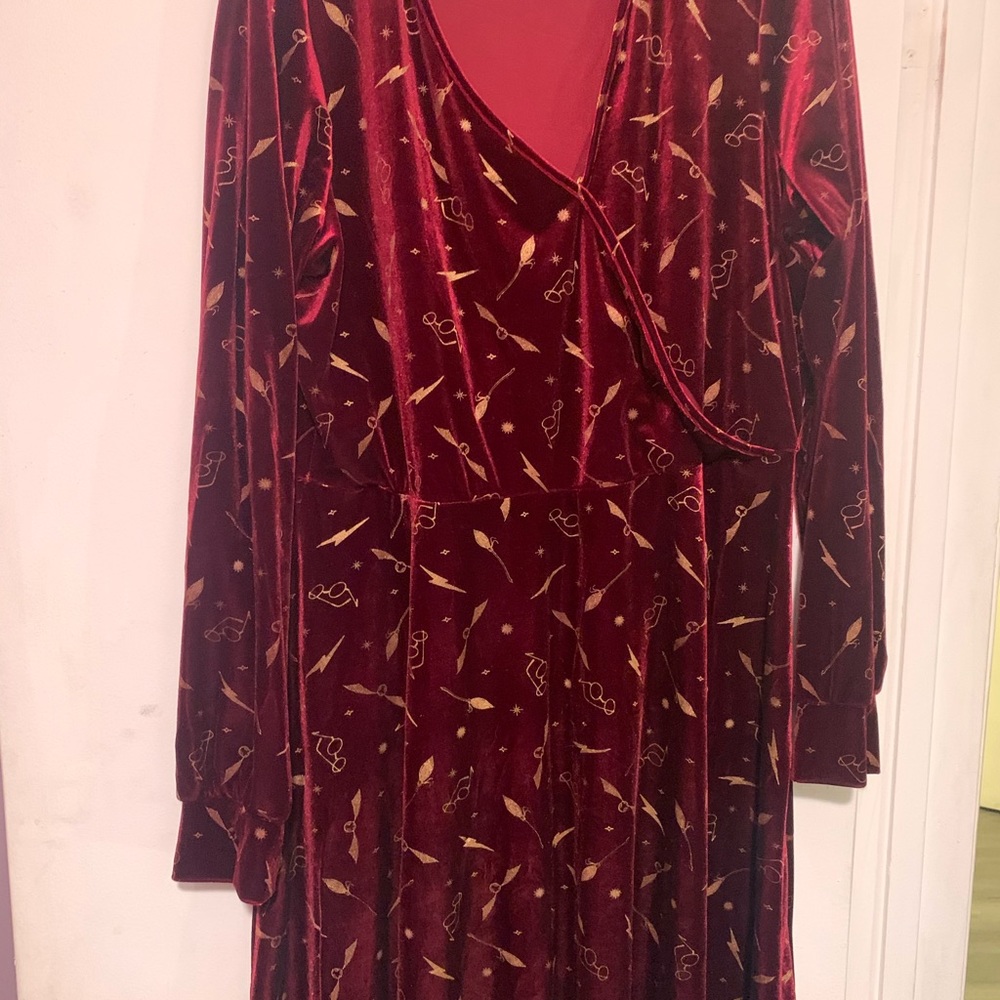 Harry Potter Burgundy Velvet Long-Sleeve Dress